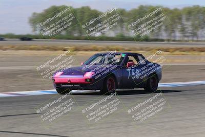 media/Oct-01-2022-24 Hours of Lemons (Sat) [[0fb1f7cfb1]]/10am (Front Straight)/